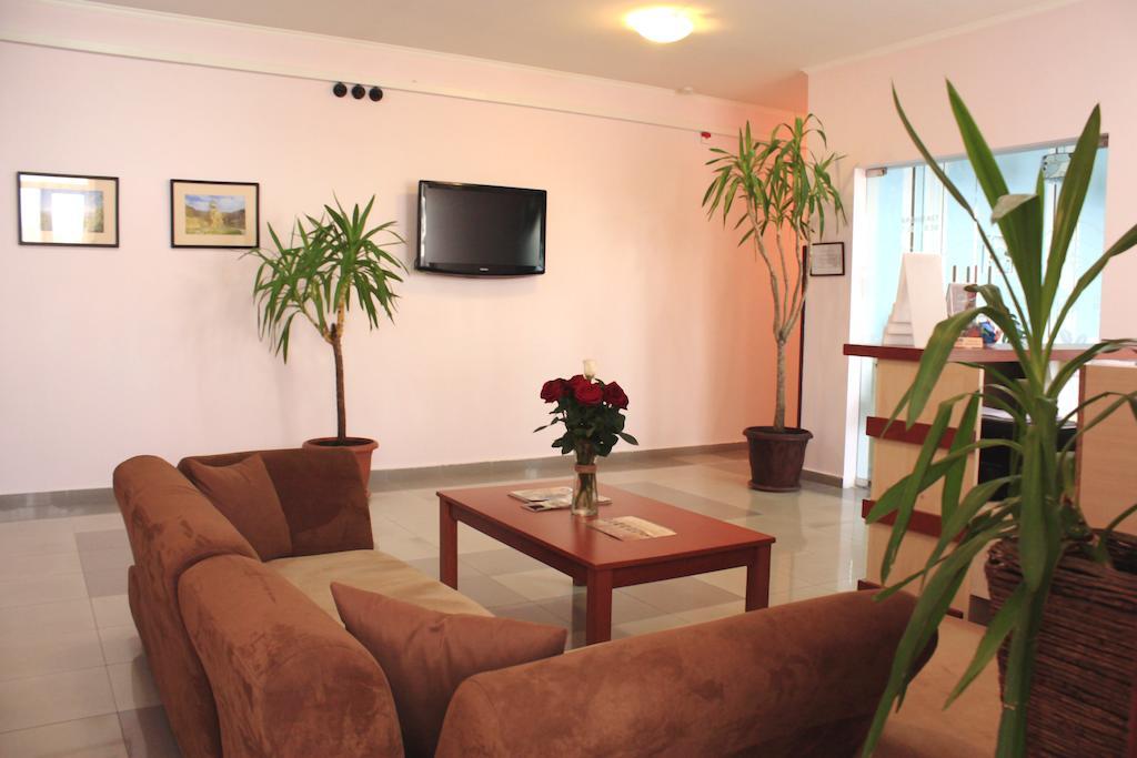 14 Floor Hotel Erivan Exterior foto