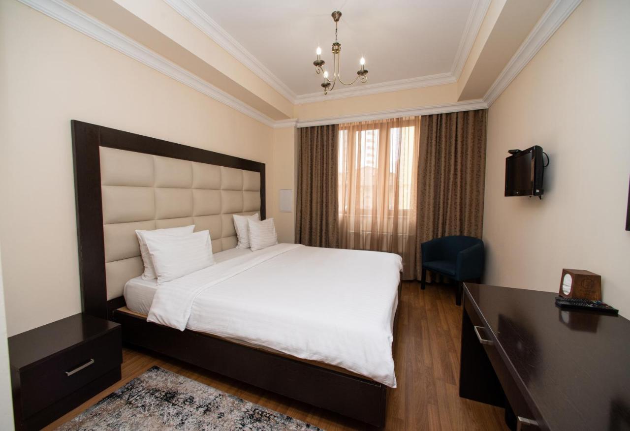14 Floor Hotel Erivan Exterior foto