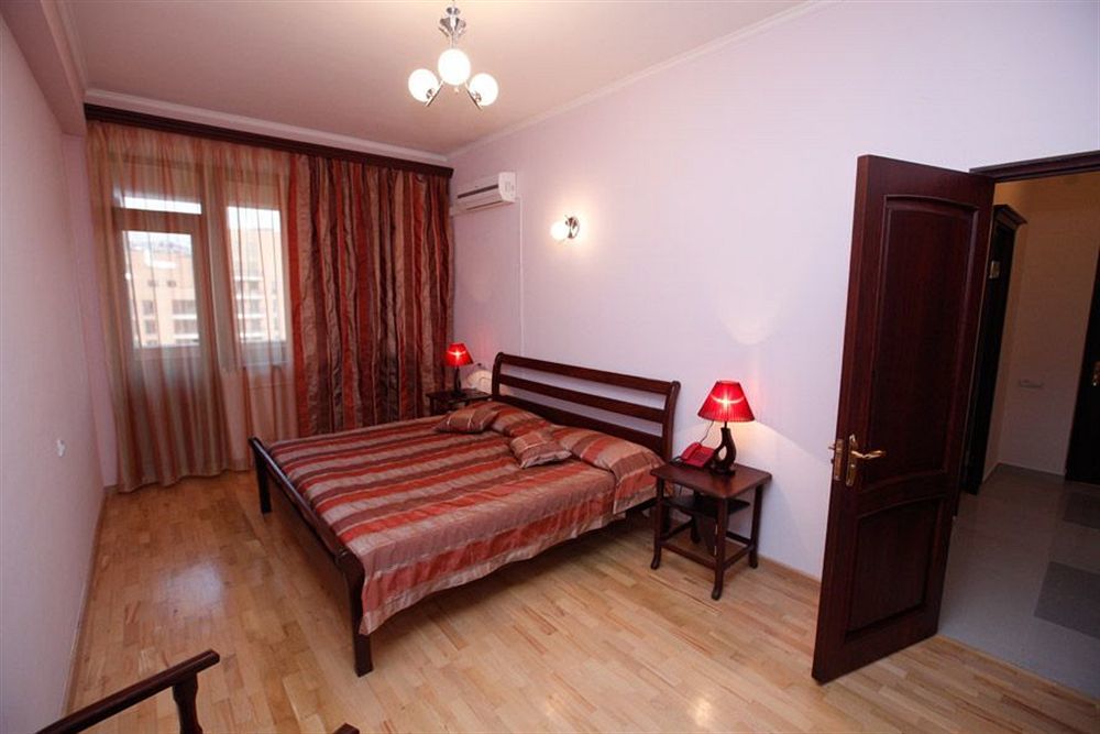 14 Floor Hotel Erivan Exterior foto